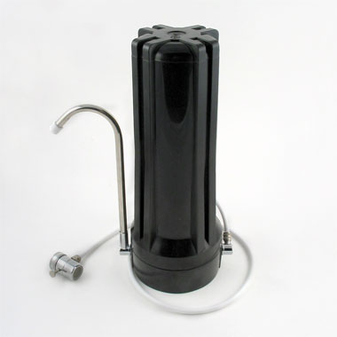 Universal water filter in black